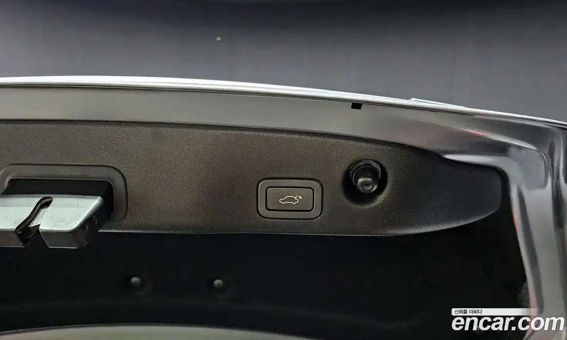 Jaguar XJ 2015 3.0 Автомат в Москве № 331539, фото 20