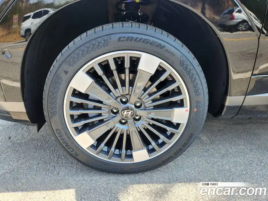 Hyundai Santa Fe 2025 1.6 Автомат в Москве № 3320, фото 5