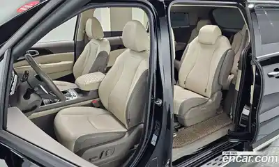 Kia Canival 2024 3.5 Автомат в Москве № 339025, миниатюра 11