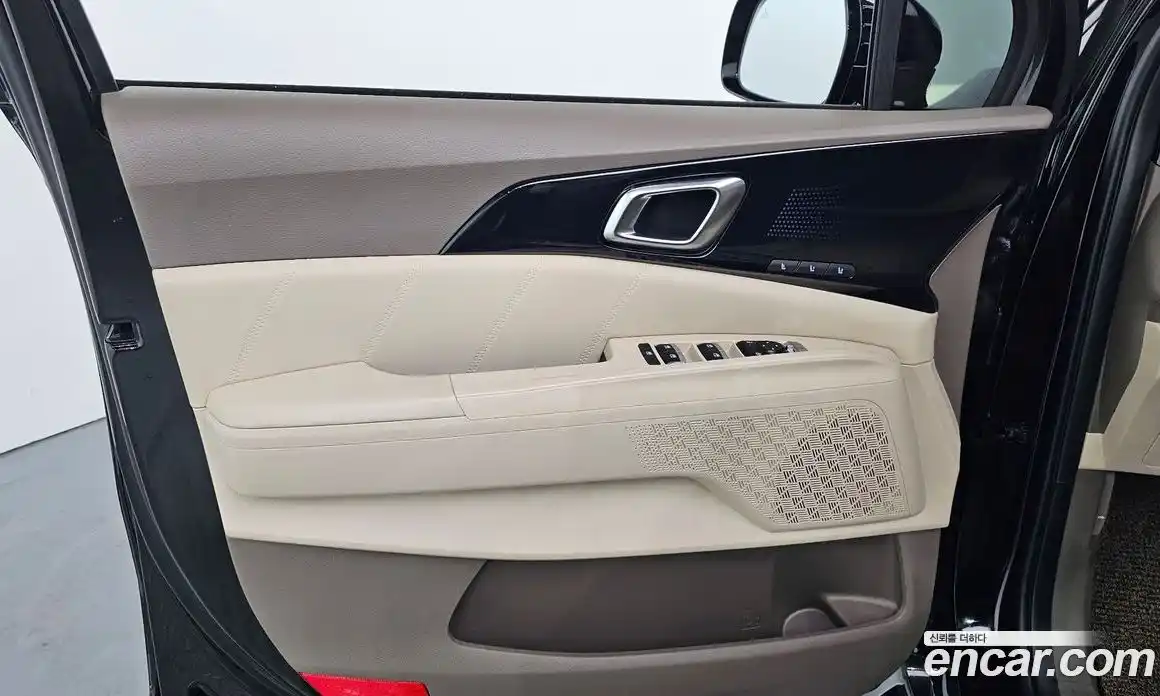 Kia Canival 2024 3.5 Автомат в Москве № 339025, фото 20