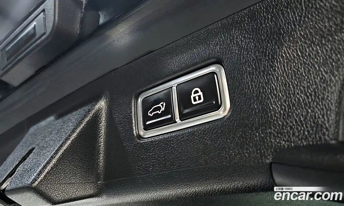 Kia Sorento 2023 1.6 Автомат в Москве № 339028, фото 18