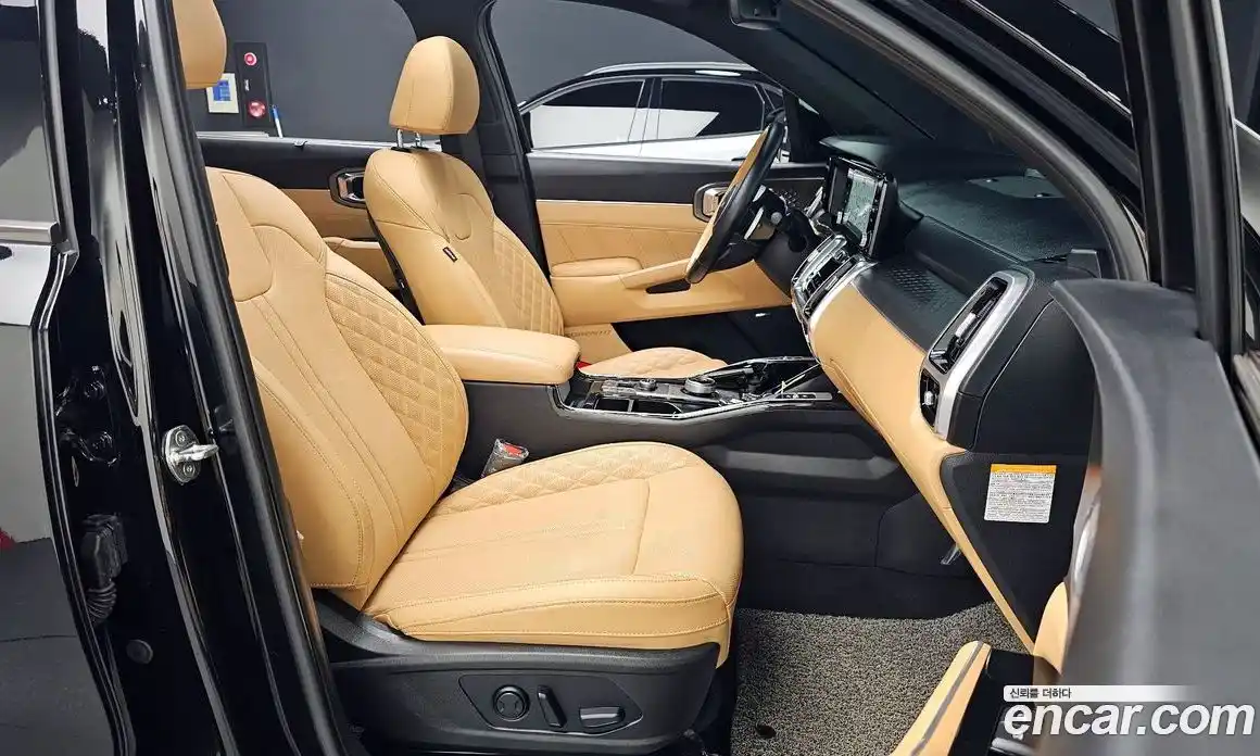 Kia Sorento 2023 1.6 Автомат в Москве № 339028, фото 9