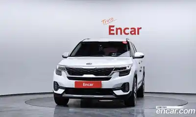 Kia Seltos 2020 1.6 Автомат в Москве № 339090, миниатюра 3