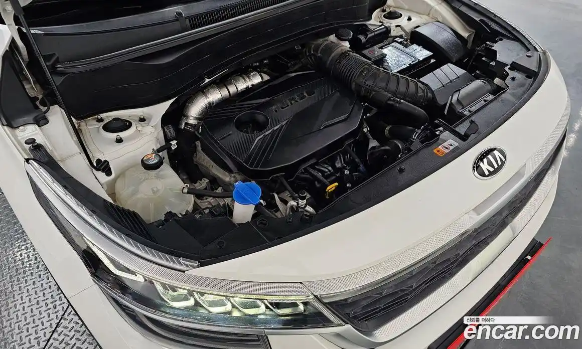 Kia Seltos 2020 1.6 Автомат в Москве № 339090, фото 6