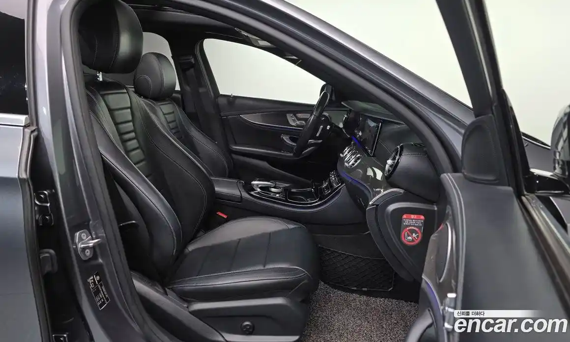 Mercedes-Benz E-Class 2017 2.0 Автомат в Москве № 343076, фото 10