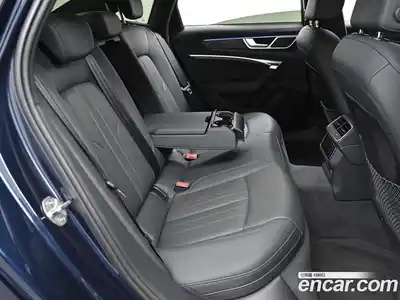 Audi A6 2023 2.0 Автомат в Москве № 343857, миниатюра 12