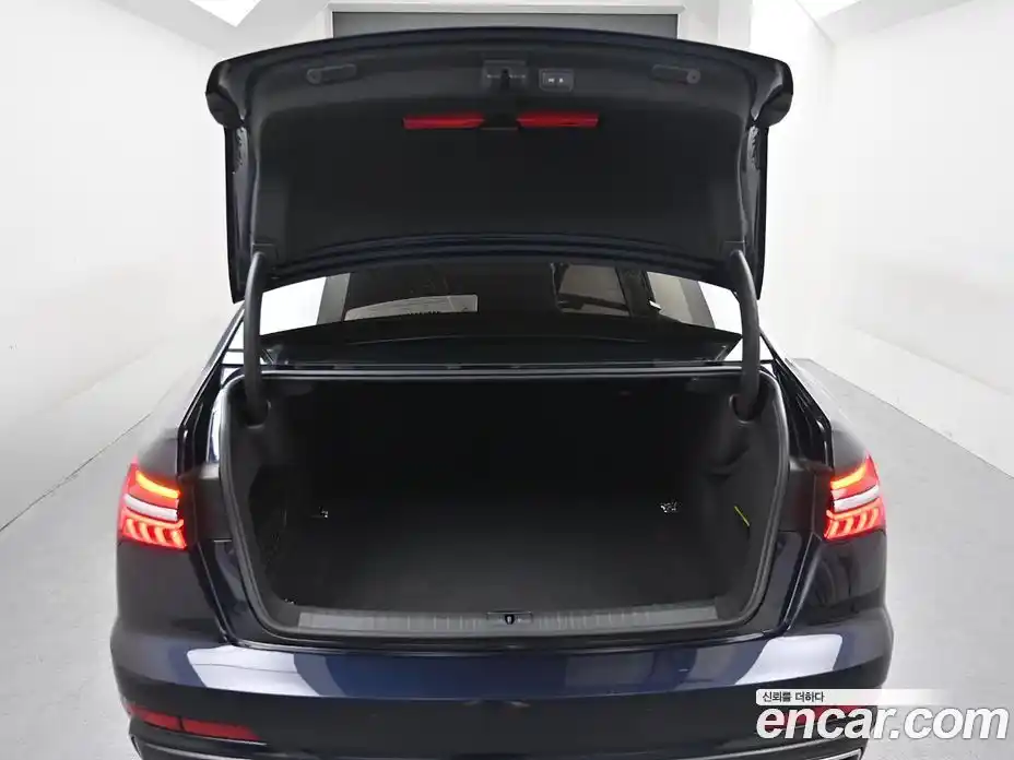 Audi A6 2023 2.0 Автомат в Москве № 343857, фото 20