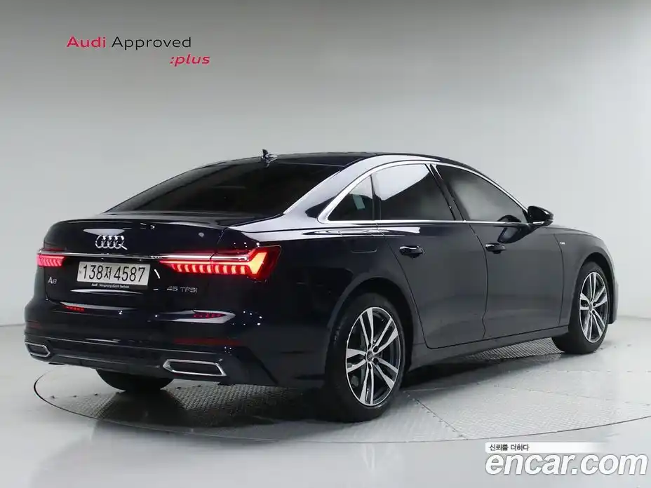 Audi A6 2023 2.0 Автомат в Москве № 343857, фото 2