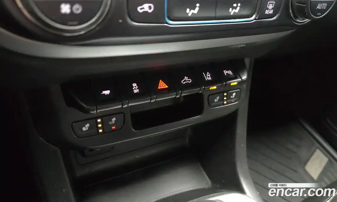 Chevrolet Colorado 2020 3.6 Автомат в Москве № 36781, фото 19