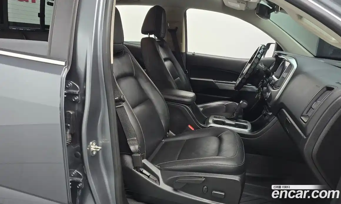 Chevrolet Colorado 2020 3.6 Автомат в Москве № 36781, фото 10