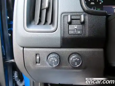 Chevrolet Colorado 2021 3.6 Автомат в Москве № 38347, миниатюра 12