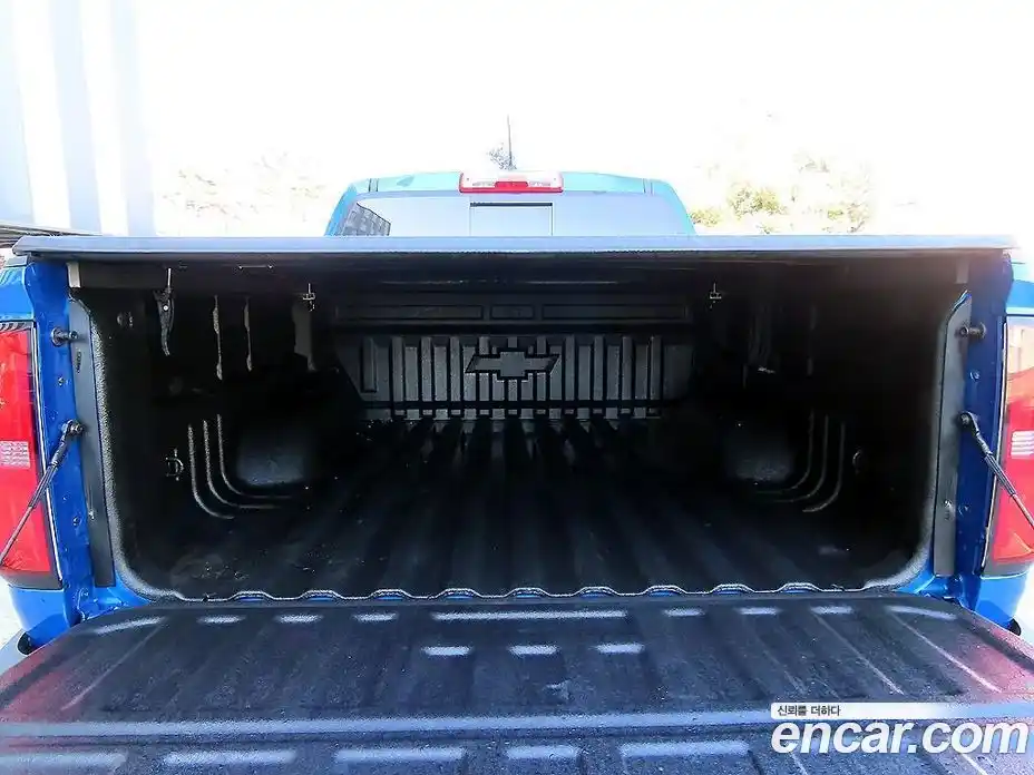 Chevrolet Colorado 2021 3.6 Автомат в Москве № 38347, фото 18