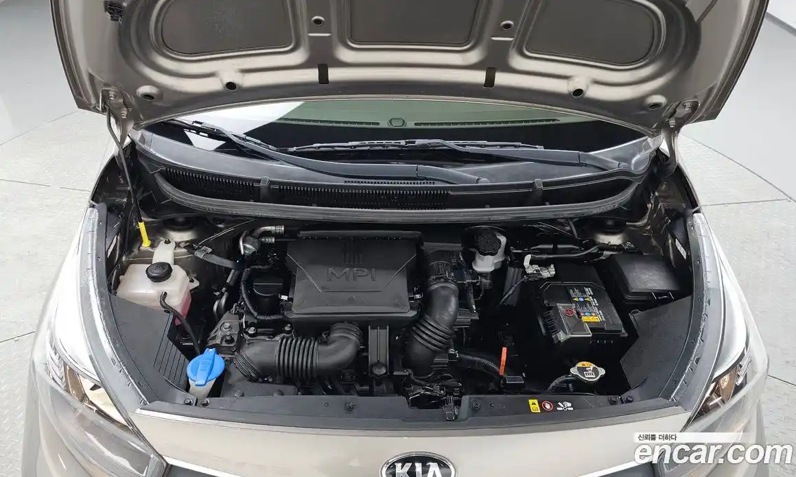 Kia Morning 2021 1.0 Автомат в Москве № 385784, фото 5