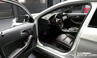 Mercedes-Benz GLA-Class 2015 2.0 Автомат в Москве № 391006, миниатюра 10