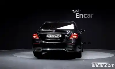 Mercedes-Benz E-Class 2020 2.0 Автомат в Москве № 391032, миниатюра 3