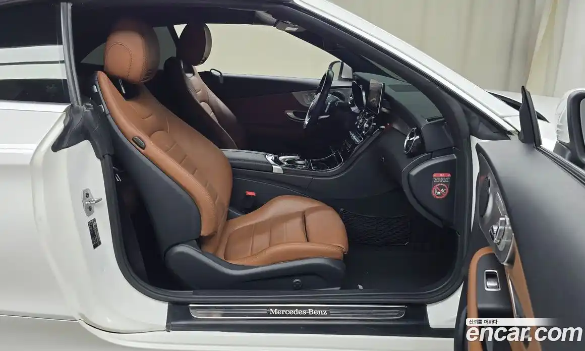 Mercedes-Benz C-Class 2018 2.0 Автомат в Москве № 391054, фото 11