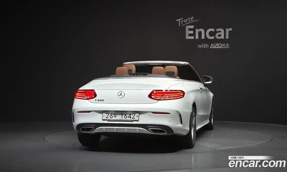 Mercedes-Benz C-Class 2018 2.0 Автомат в Москве № 391054, фото 4