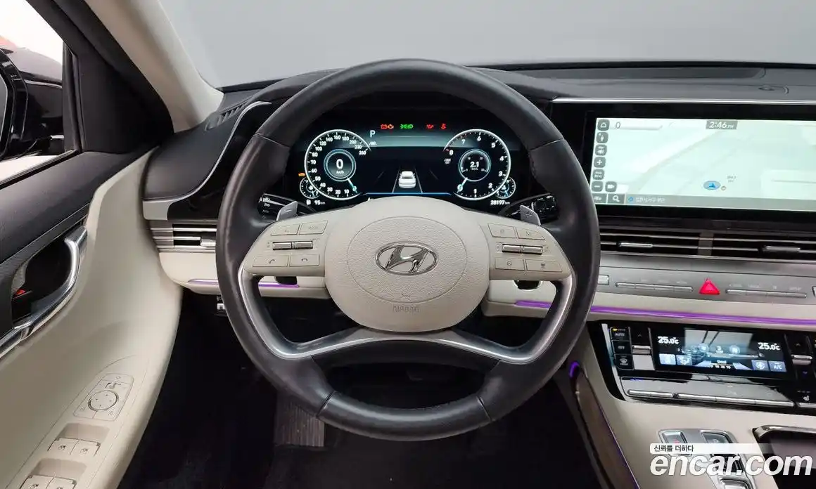 Hyundai Grandeur 2022 2.5 Автомат в Москве № 45276, фото 13