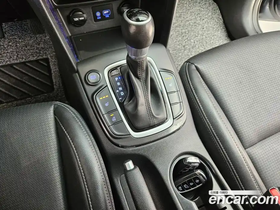 Hyundai Kona 2018 1.6 Автомат в Москве № 459314, фото 14