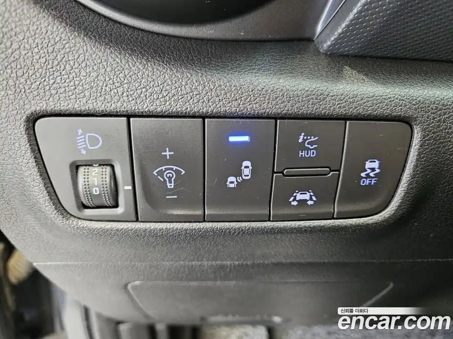 Hyundai Kona 2018 1.6 Автомат в Москве № 459314, фото 16