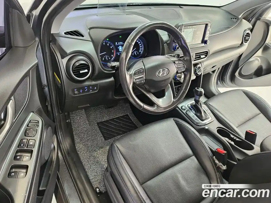 Hyundai Kona 2018 1.6 Автомат в Москве № 459314, фото 8