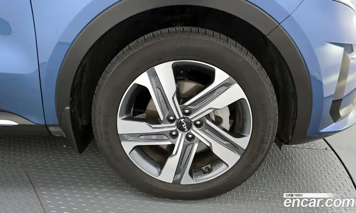 Kia Sorento 2022 1.6 Автомат в Москве № 50769, фото 5