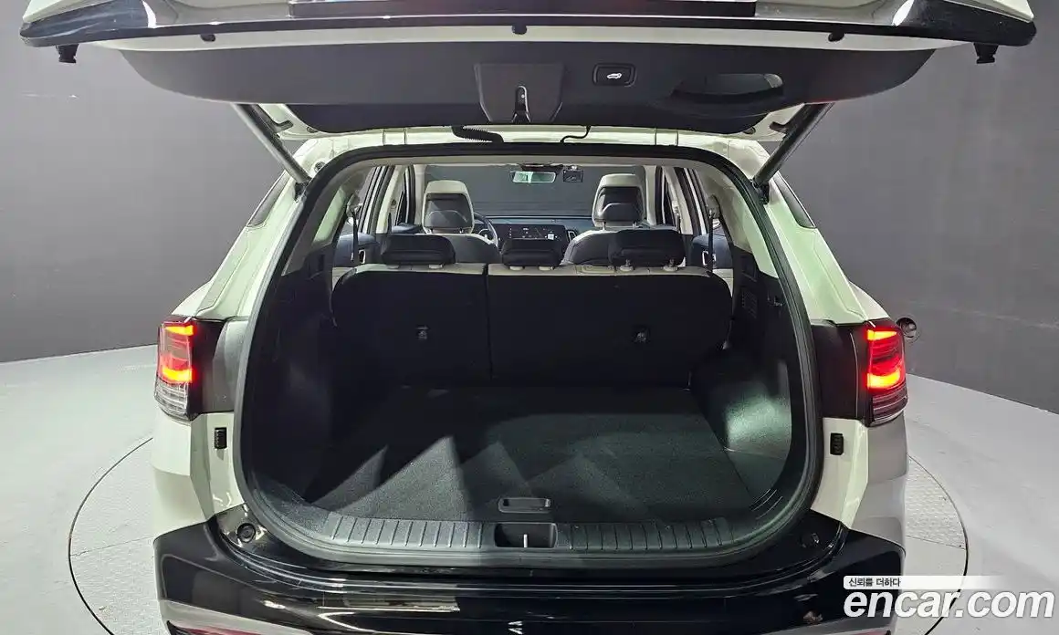 Kia Sportage 2023 1.6 Автомат в Москве № 51034, фото 20