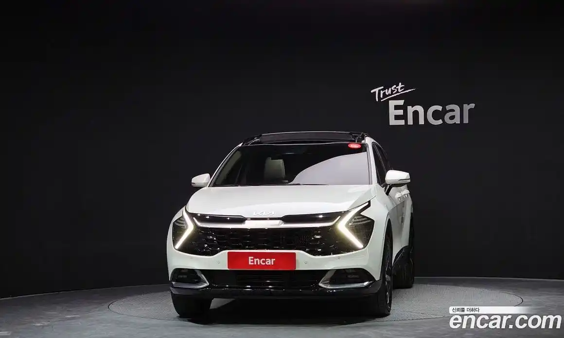 Kia Sportage 2023 1.6 Автомат в Москве № 51034, фото 3