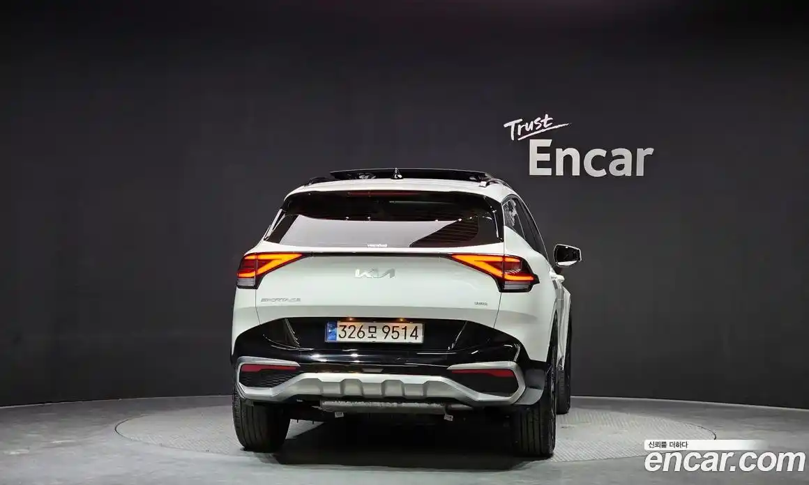 Kia Sportage 2023 1.6 Автомат в Москве № 51034, фото 4