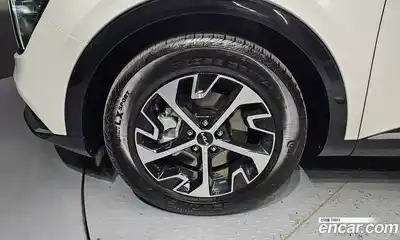 Kia Sportage 2023 1.6 Автомат в Москве № 51034, миниатюра 5