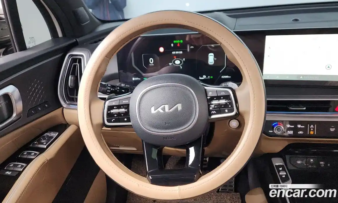 Kia Sorento 2024 1.6 Автомат в Москве № 523122, фото 13