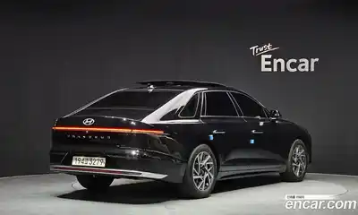 Hyundai Grandeur 2023 2.5 Автомат в Москве № 531482, миниатюра 2