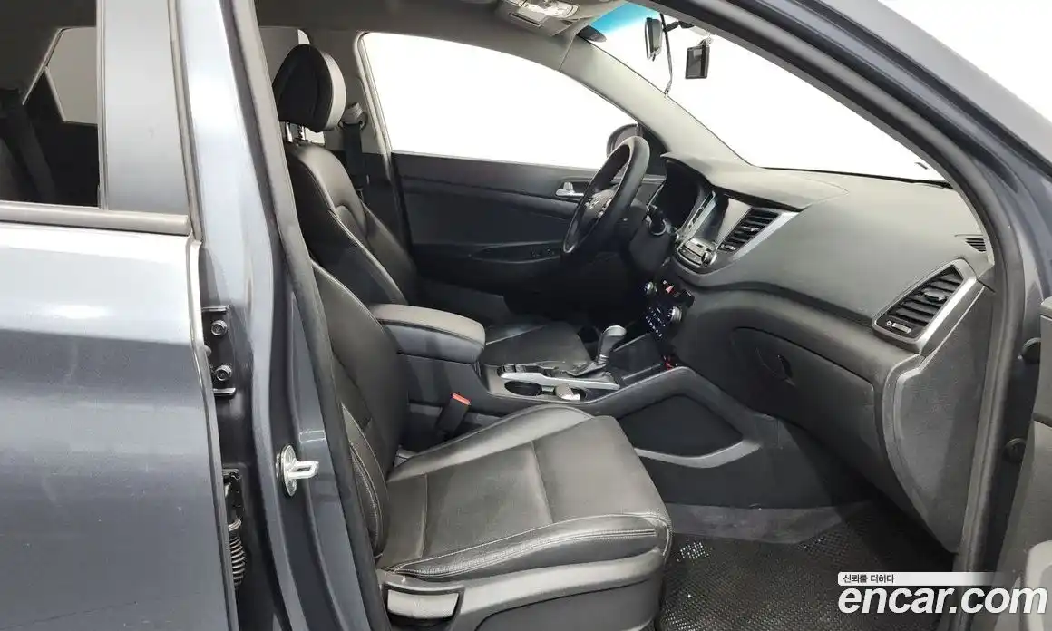 Hyundai Tucson 2017 1.7 Автомат в Москве № 531507, фото 11