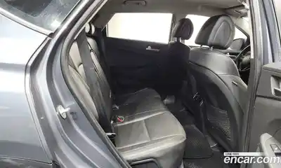 Hyundai Tucson 2017 1.7 Автомат в Москве № 531507, миниатюра 12