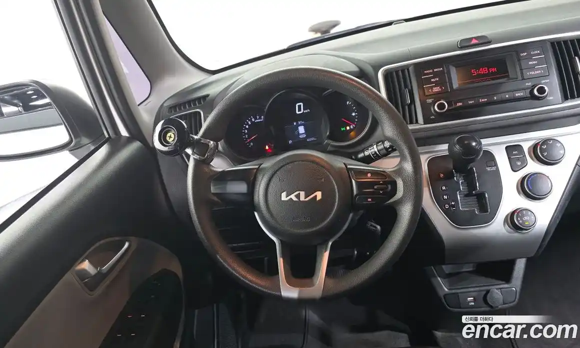 Kia Ray 2022 1.0 Автомат в Москве № 53653, фото 13