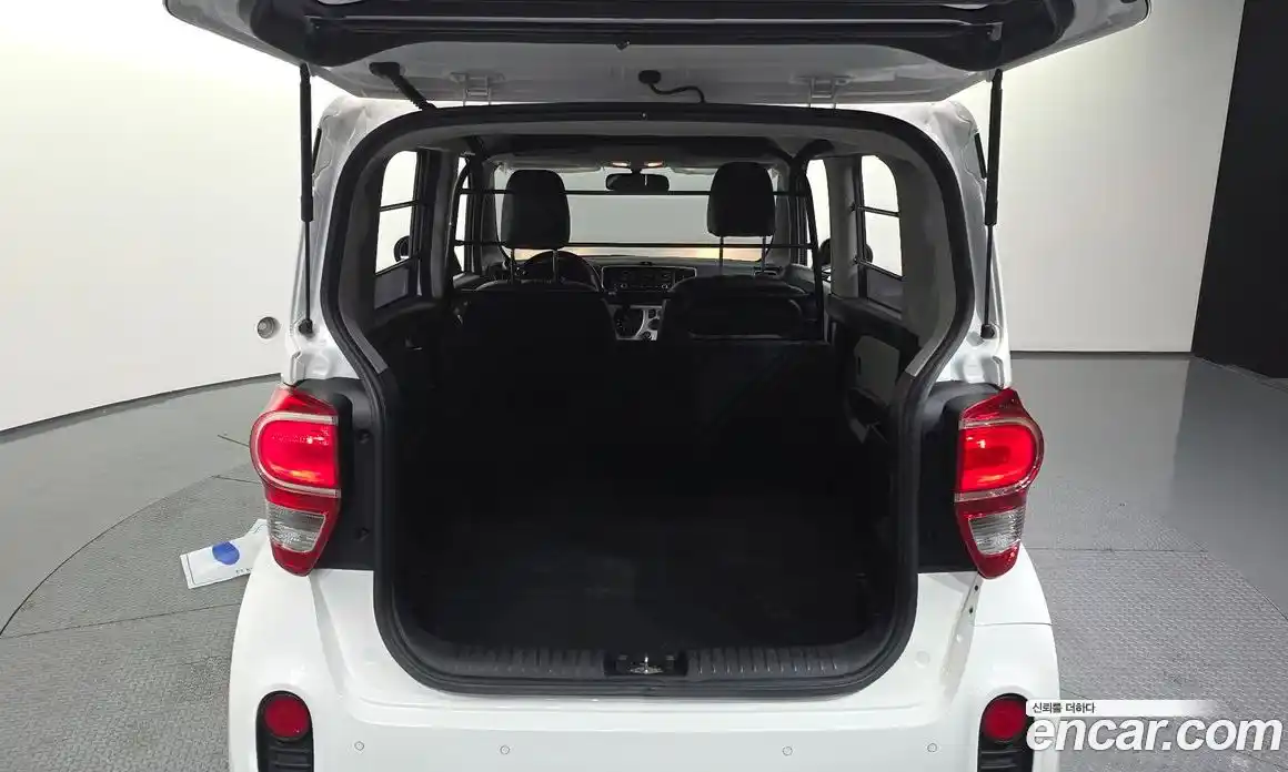 Kia Ray 2022 1.0 Автомат в Москве № 53653, фото 20