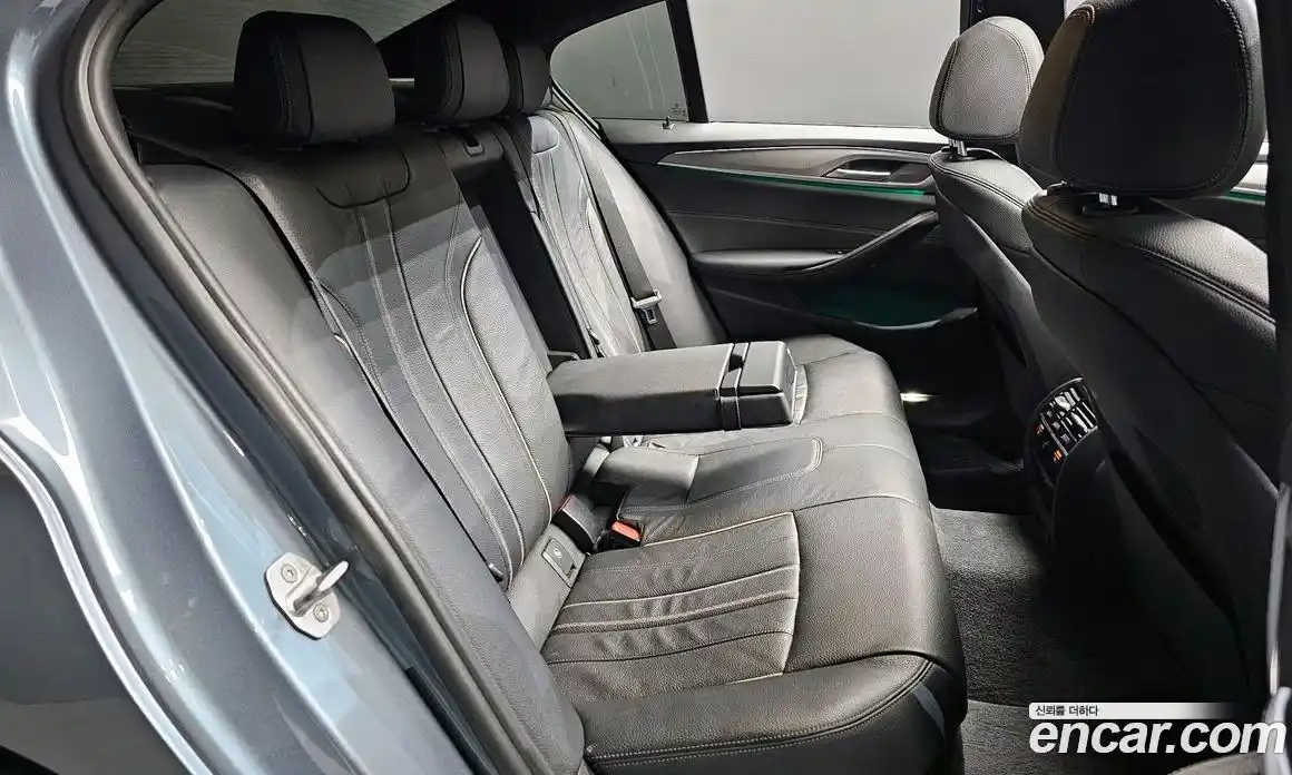 BMW 5-Series 2017 2.0 Автомат в Москве № 541142, фото 12