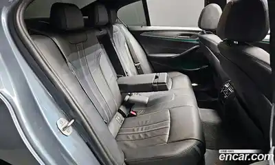 BMW 5-Series 2017 2.0 Автомат в Москве № 541142, миниатюра 12