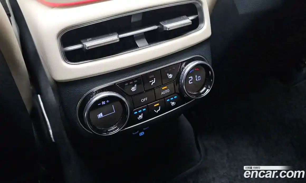 Genesis GV70 2024 0.1 Автомат в Москве № 56543, фото 18