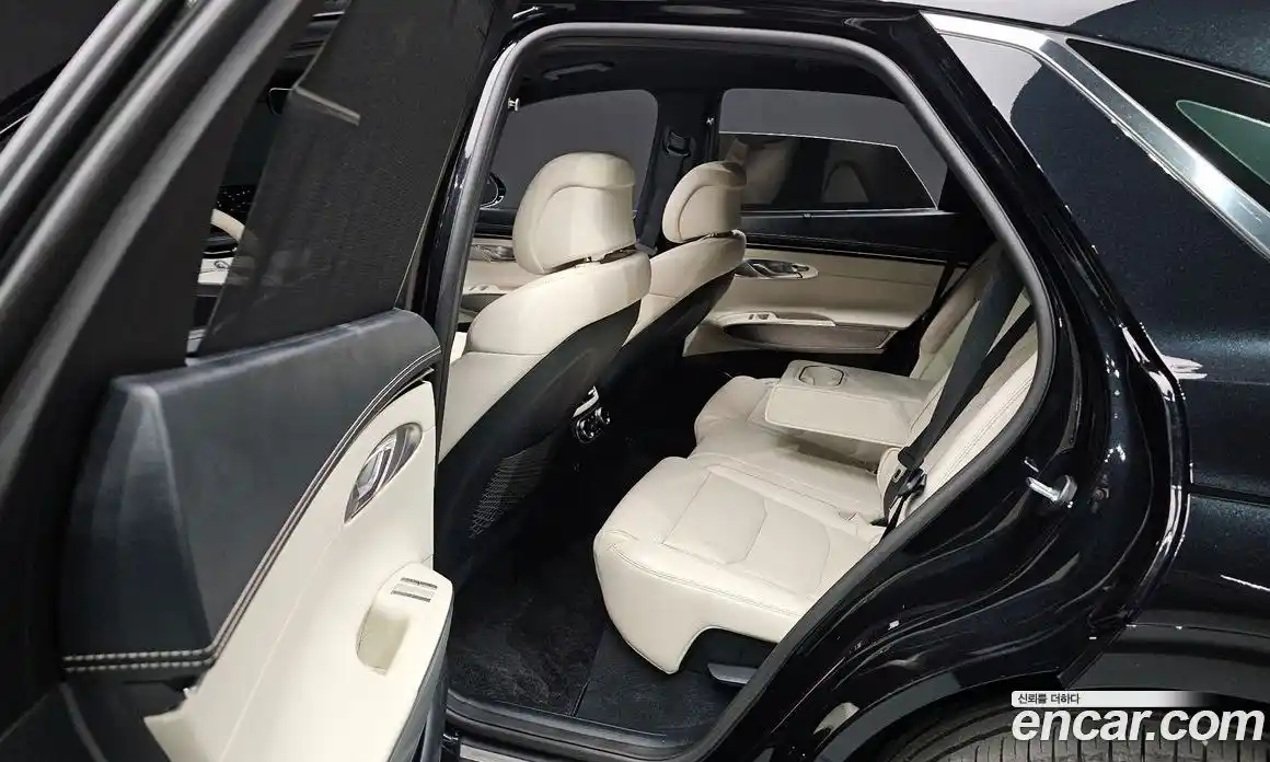 Genesis GV70 2024 0.1 Автомат в Москве № 56543, фото 19