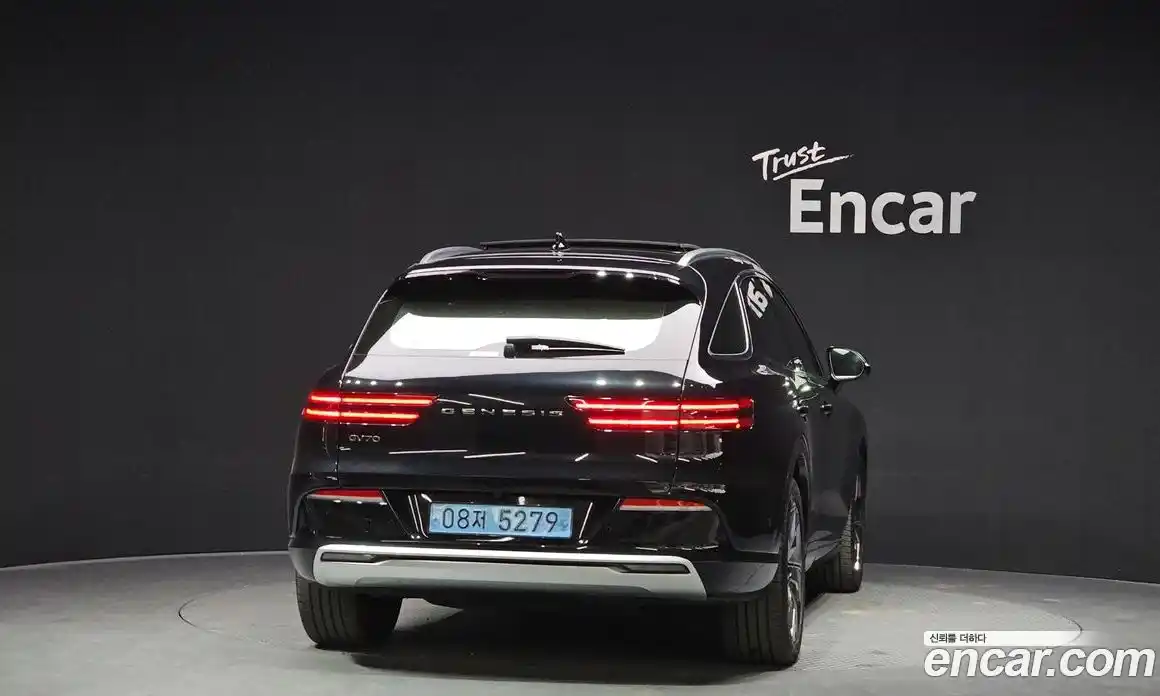 Genesis GV70 2024 0.1 Автомат в Москве № 56543, фото 4