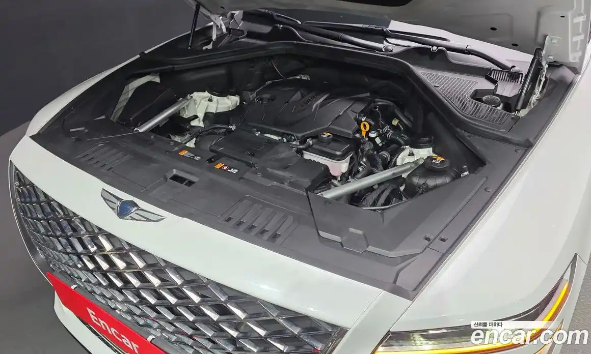 Genesis GV80 2023 2.5 Автомат в Москве № 56696, фото 6