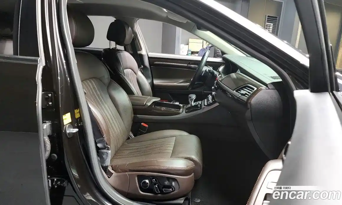 Genesis EQ900 2018 3.8 Автомат в Москве № 57528, фото 11