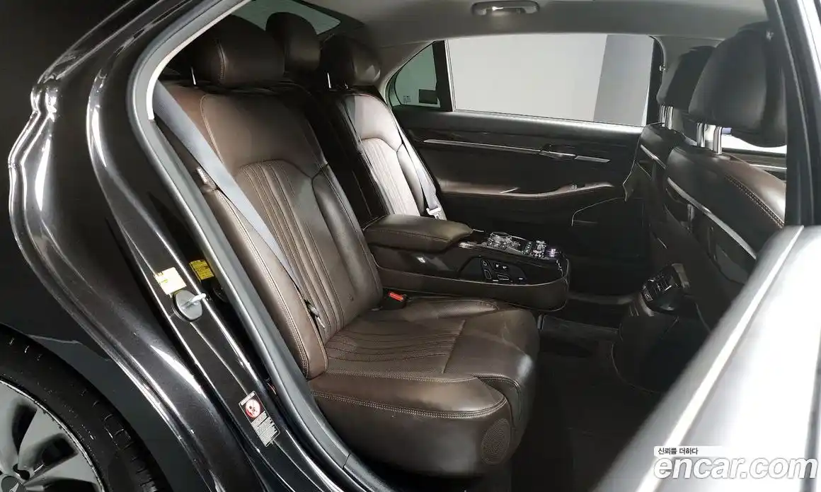 Genesis EQ900 2018 3.8 Автомат в Москве № 57528, фото 12