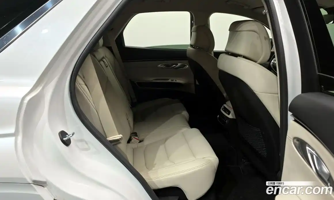 Genesis GV70 2023 2.2 Автомат в Москве № 59102, фото 12