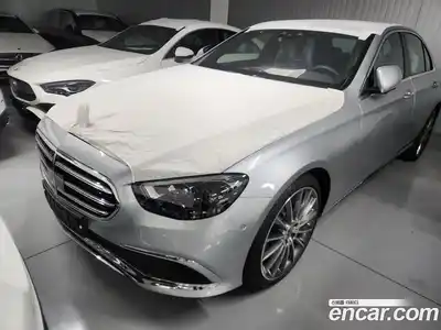 Mercedes-Benz E-Class, 2023