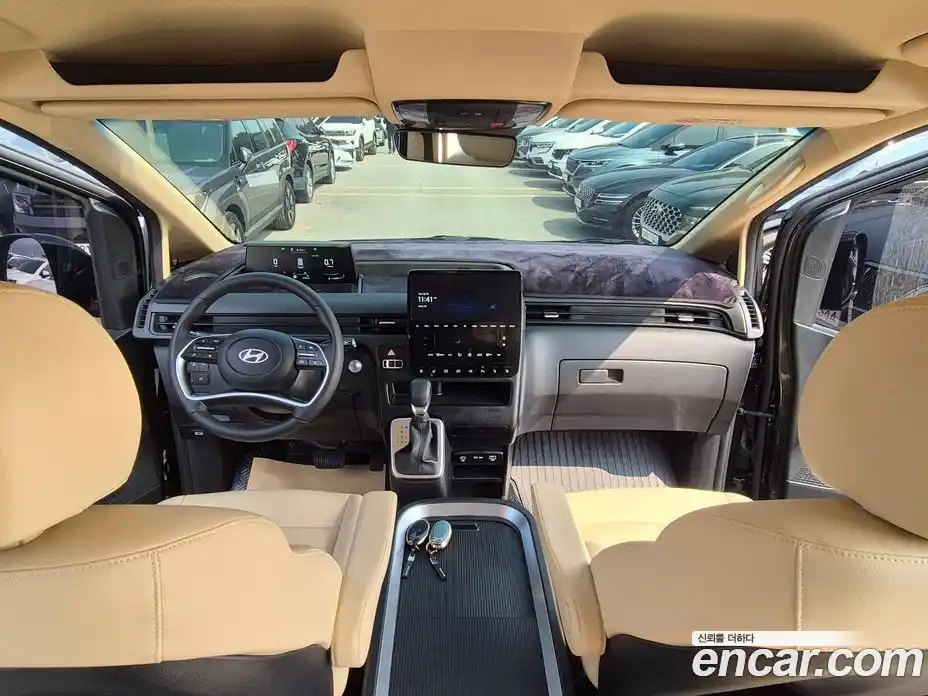 Hyundai Staria 2025 2.2 Автомат в Москве № 641836, фото 11