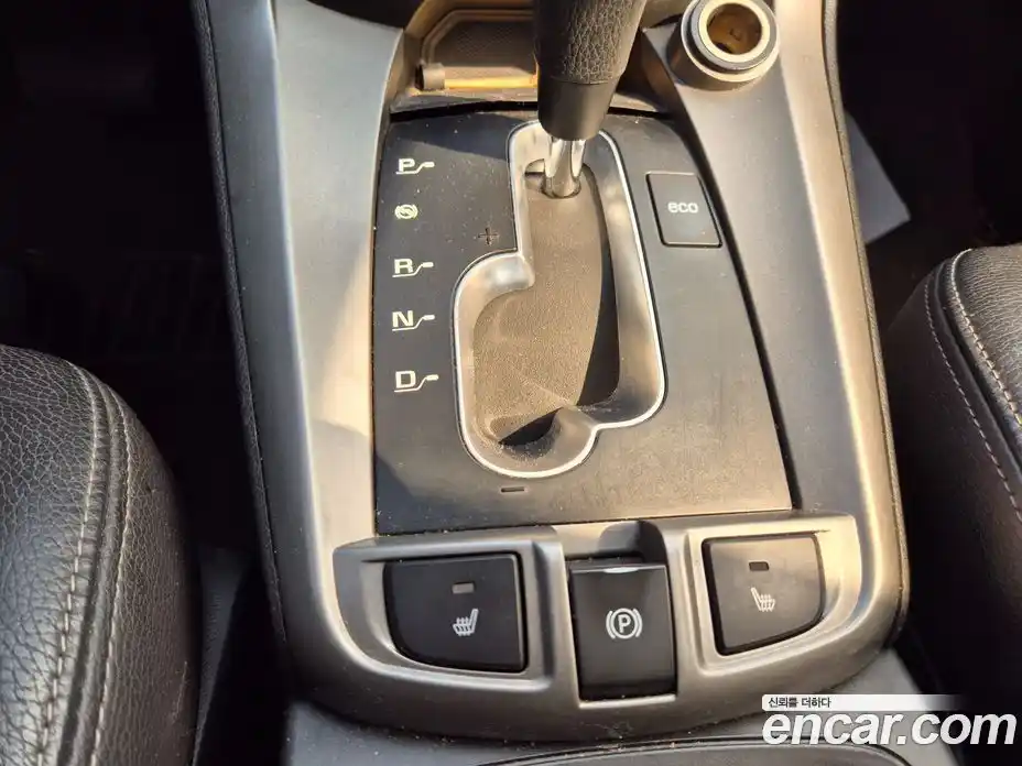 Chevrolet Captiva 2011 2.2 Автомат в Москве № 642569, фото 14