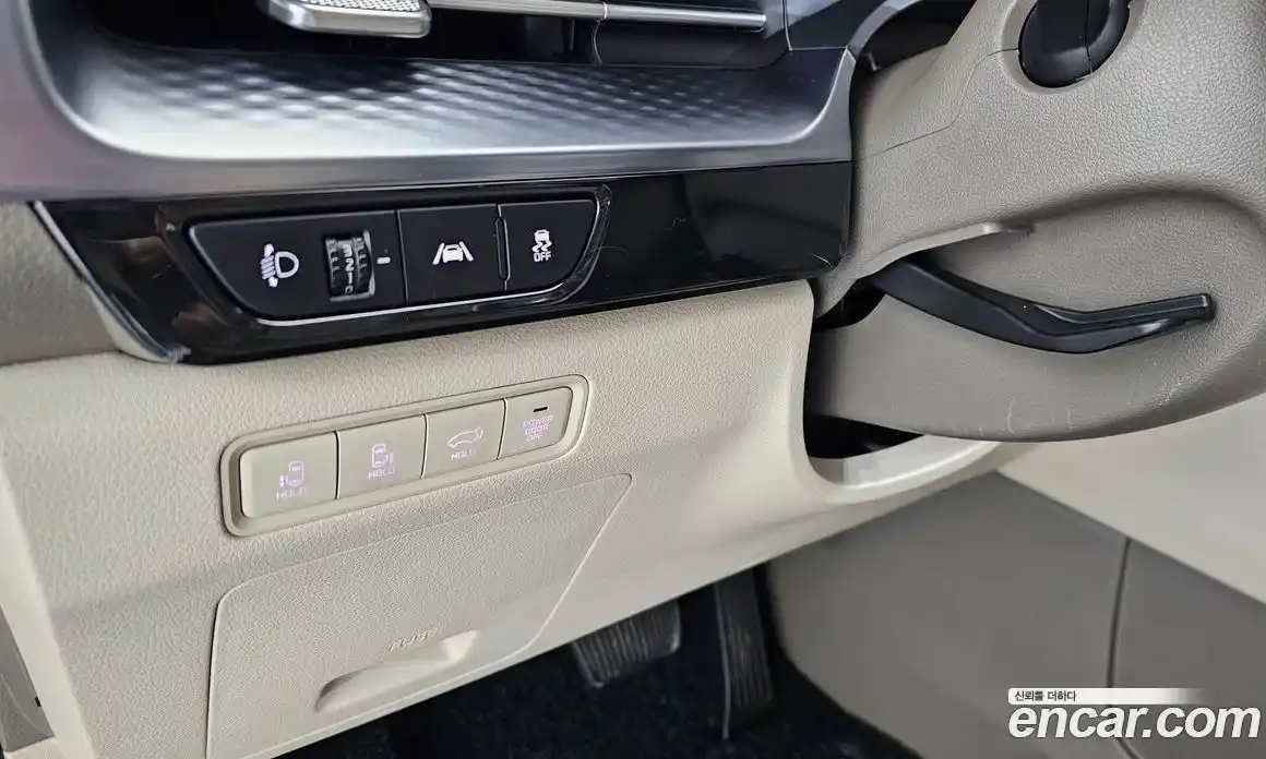 Kia Canival 2023 3.5 Автомат в Москве № 643951, фото 15