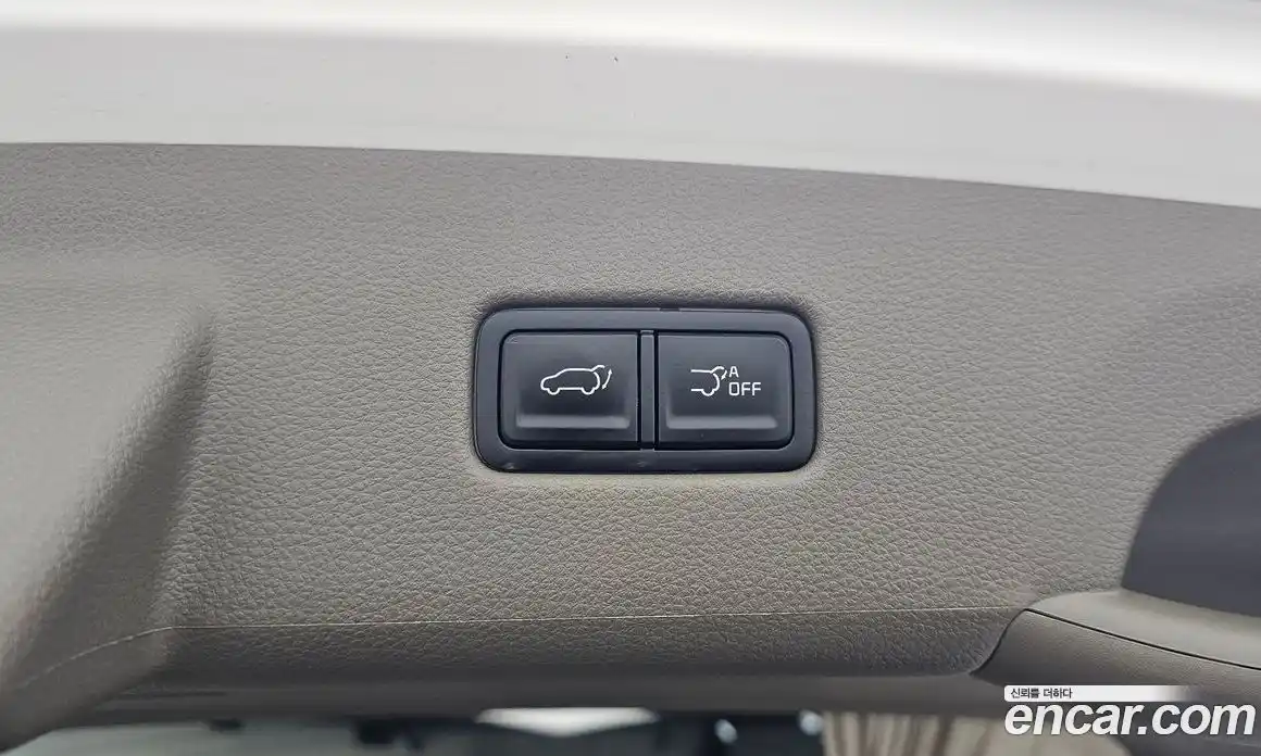 Kia Canival 2023 3.5 Автомат в Москве № 643951, фото 20